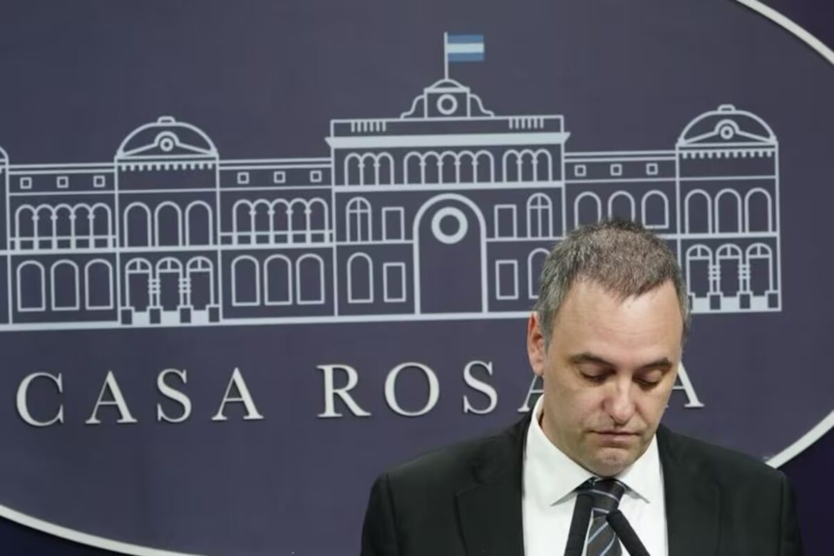 La crisis golpeó el corazón del Gobierno: renunció Adorni en medio del escándalo por corrupción