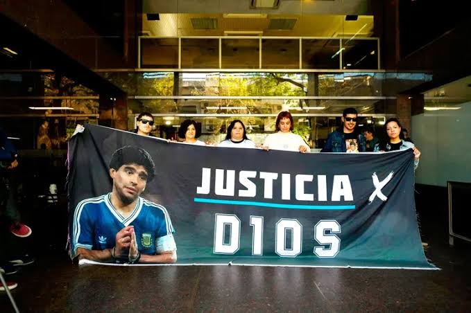 Juicio por la muerte de Maradona: las querellas reclaman condenas y exponen sus diferencias